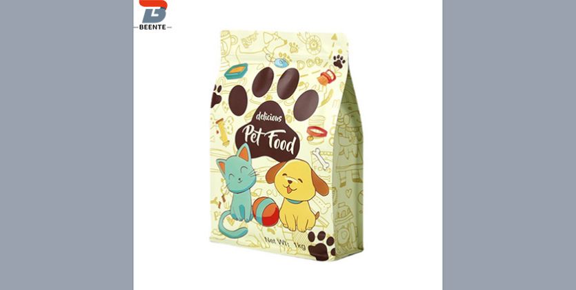 What are the forms and materials of pet food packaging bags？